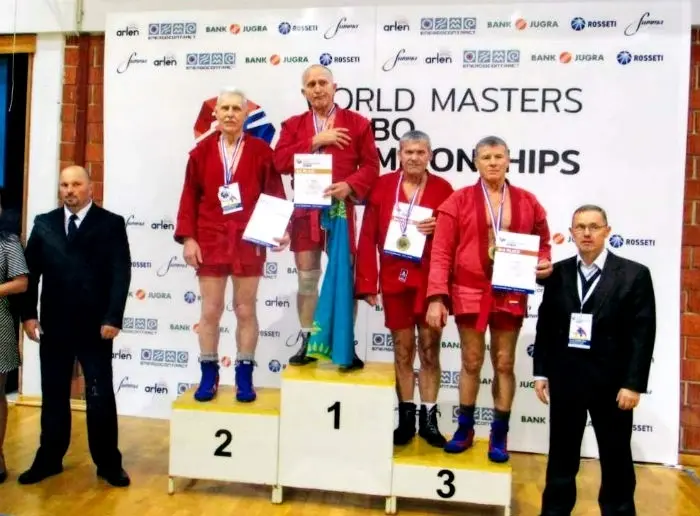 79-летний якутянин стал серебряным призером Чемпионата мира по самбо среди ветеранов