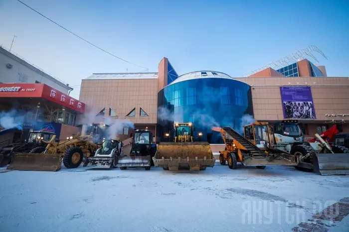 Всероссийский парад коммунальной техники прошел в Якутске