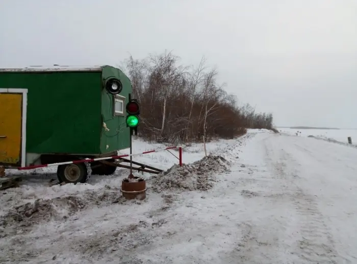 В Якутии открыта ледовая переправа "Хатассы - Павловск"