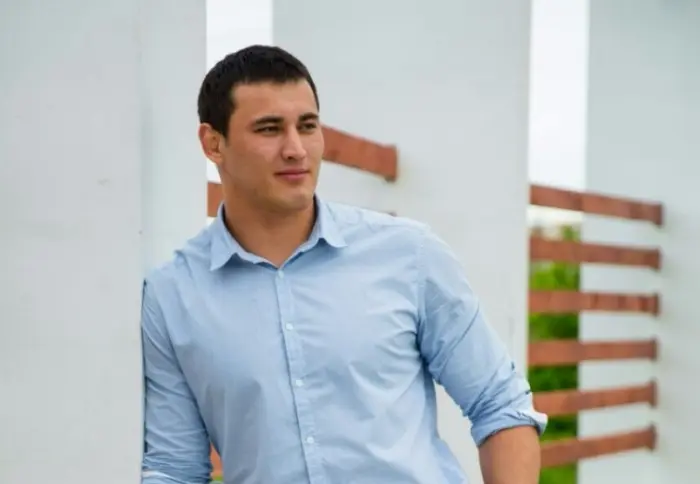 Айаал Лазарев: "После Олимпиады мечтаю открыть школу тяжеловесов"