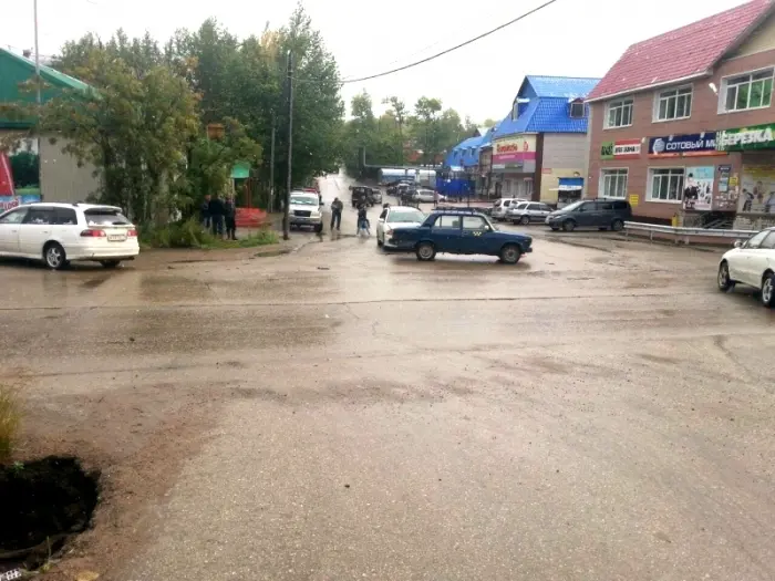 В Алдане две школьницы пострадали в ДТП