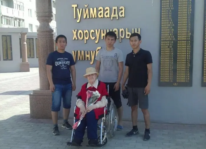 Добровольцы столицы помогли ветерану ВОВ
