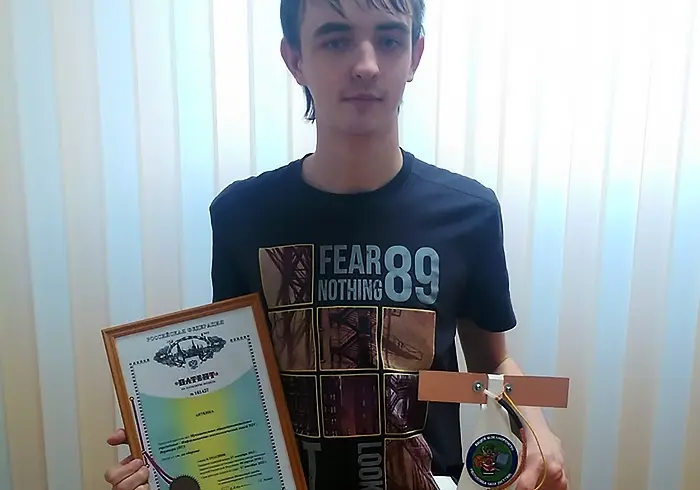 Школьник из Нерюнгри создал уникальную ТВ-антенну