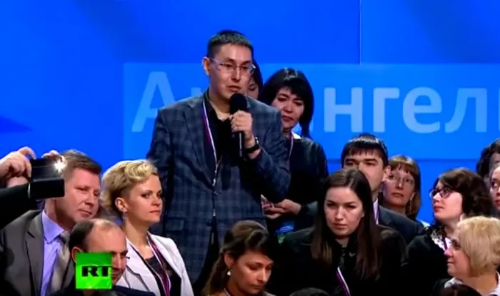 Вопрос "диванного оналитега" Путину и другие темы апреля