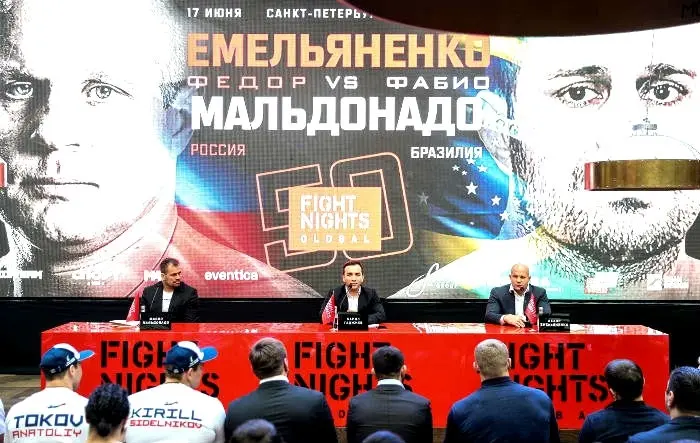Федор Емельяненко одержал победу после возвращения в MMA