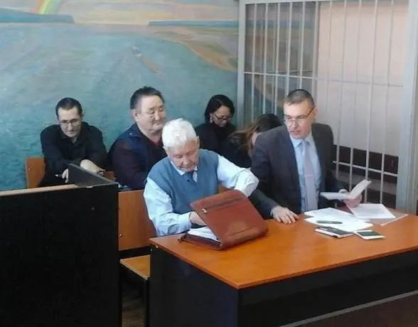 Адвокат Седалищева: общественность может подумать, что «звоночек сверху был»