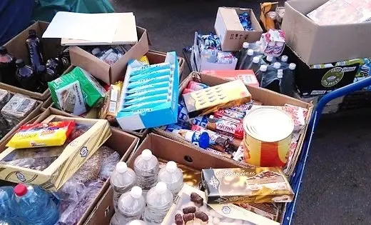За продажу просроченных продуктов в Оймяконе оштрафовали владельца магазина