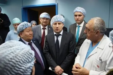 Совершенствование системы оказания медпомощи обсудили на выездном заседании комитета Госдумы