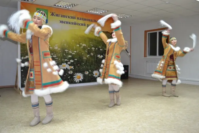 Жиганские артисты в гостях у вахтовиков