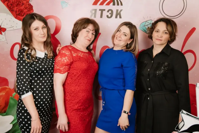8 марта в ЯТЭК — день для сотрудниц - ПАО "ЯТЭК"