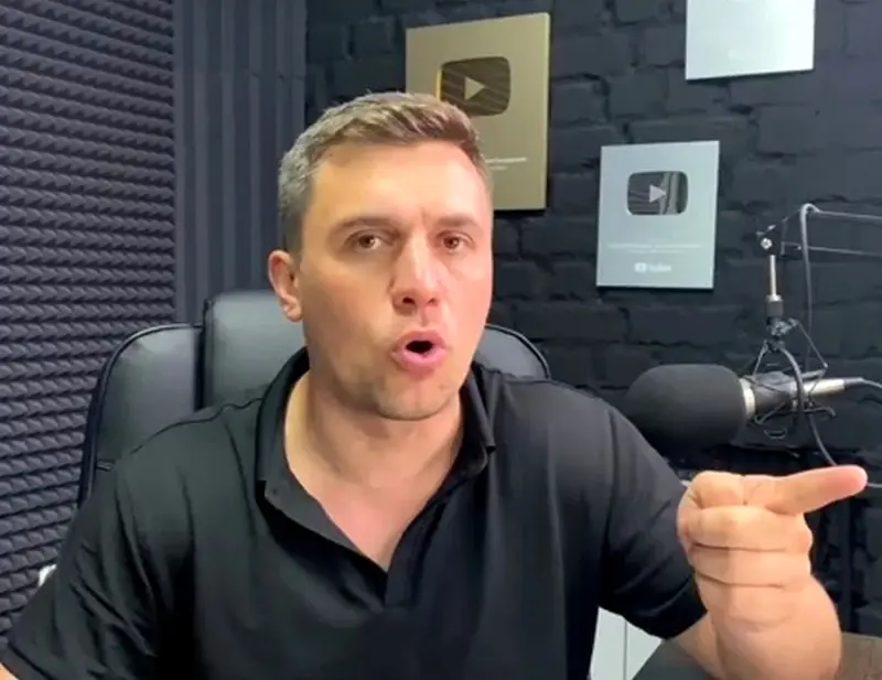 «Эти люди – настоящие преступники!»: Депутат Николай Бондаренко о попытке властей Якутии ввести обязательную вакцинацию