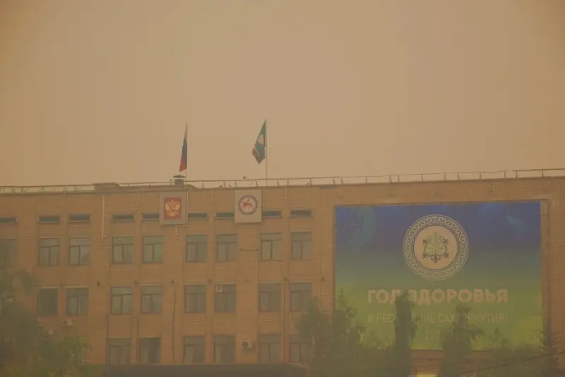 Один человек госпитализирован в Якутии в связи задымлением воздуха