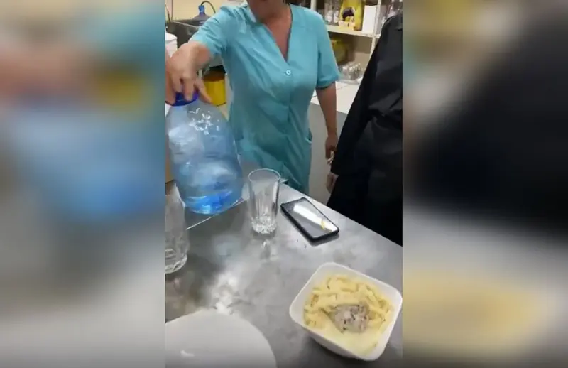 Антисептик вместо воды дали выпить в ресторане трёхлетнему ребенку - возбуждено уголовное дело