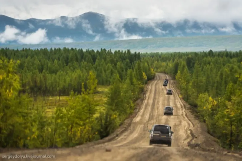 Сход сели перекрыл федеральную трассу Р-504 «Колыма» в Якутии