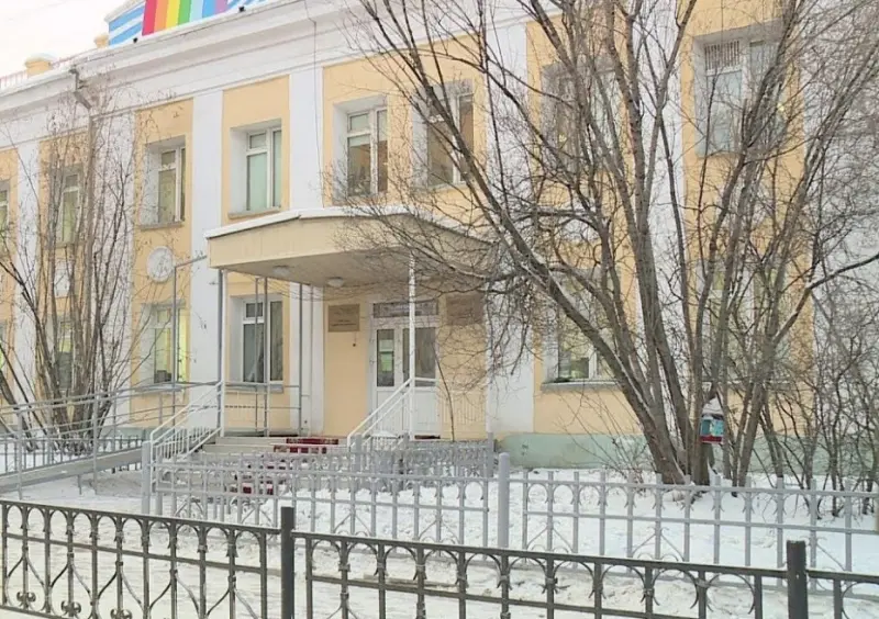 Завершение ремонтных работ здания бывшего кооперативного техникума для размещения школы №1 планируется в феврале 2022 года