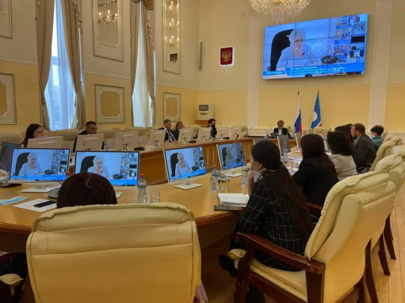 Вопросы внедрения стационарозамещающих технологий обсуждены в Якутии