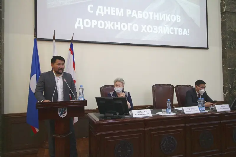 Работников дорожного хозяйства чествовали в Якутске