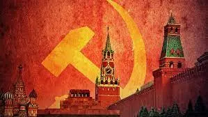 Россияне назвали любимые фильмы, песни и книги из наследия СССР