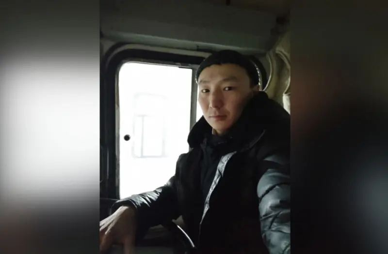 Трёх человек спас от замерзания на дороге, неравнодушный водитель противопожарной службы Якутии