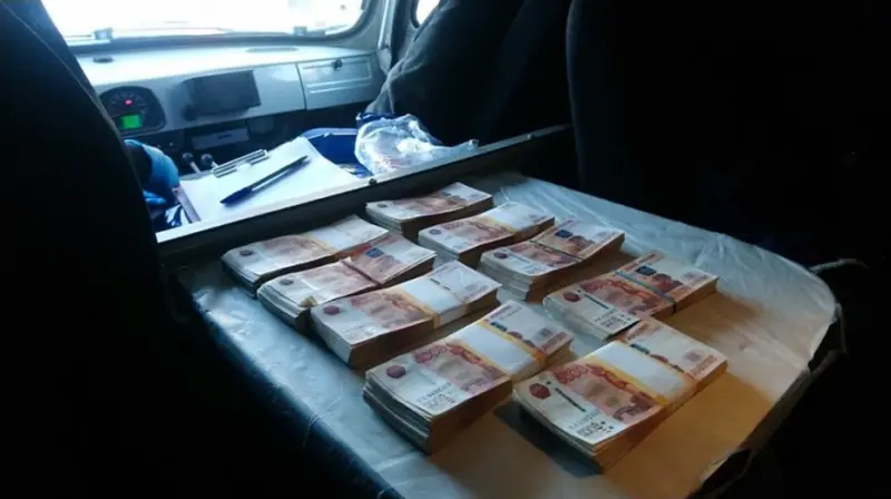 Подряд за взятку не удался: На инженера управления капстроительства из АК «Алроса» завели уголовное дело