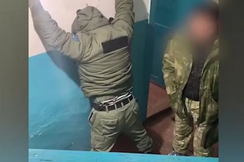 Бывший охранник приговорен к трём годам лишения свободы за хищение двух килограмм золота
