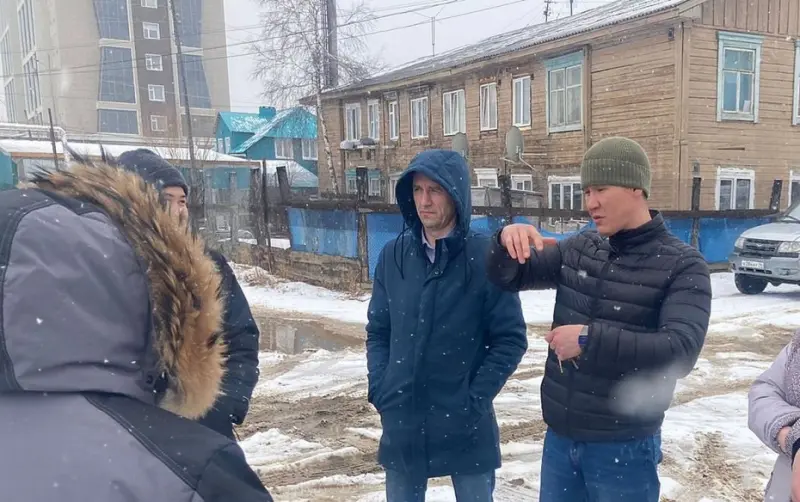 Глаза полные грусти: Замминстра ЖКХ проверил вывоз мусора и жидких бытовых отходов в Якутске