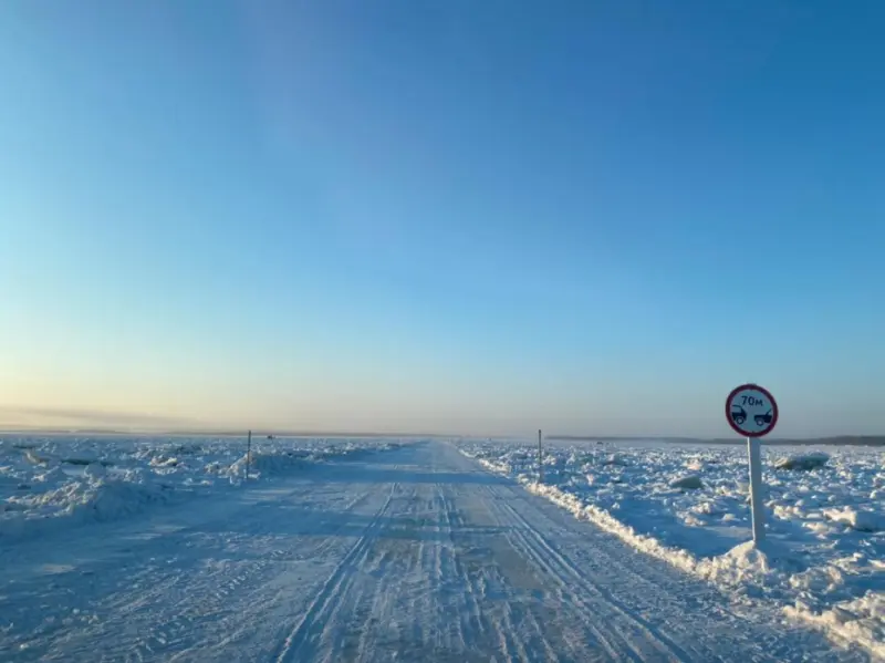 Грузоподъемность на ледовых переправах через реку Лену снизят до 30 тонн