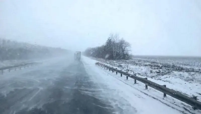 Внимание! В районах прохождения трассы  «Лена» снегопад