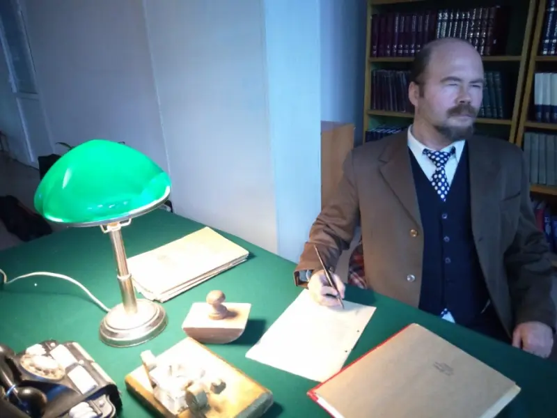 Социалист по жизни — Ленин по сценарию: Историк и актёр-любитель Артур Дрон о съёмках в кино к столетию Якутии