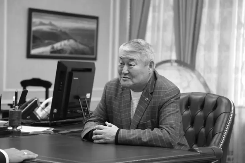 Ушел из жизни президент Академии наук Якутии Василий Филиппов