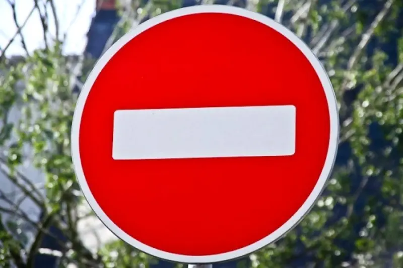Будет временно ограничено движение транспорта по улице Федора Попова в Якутске