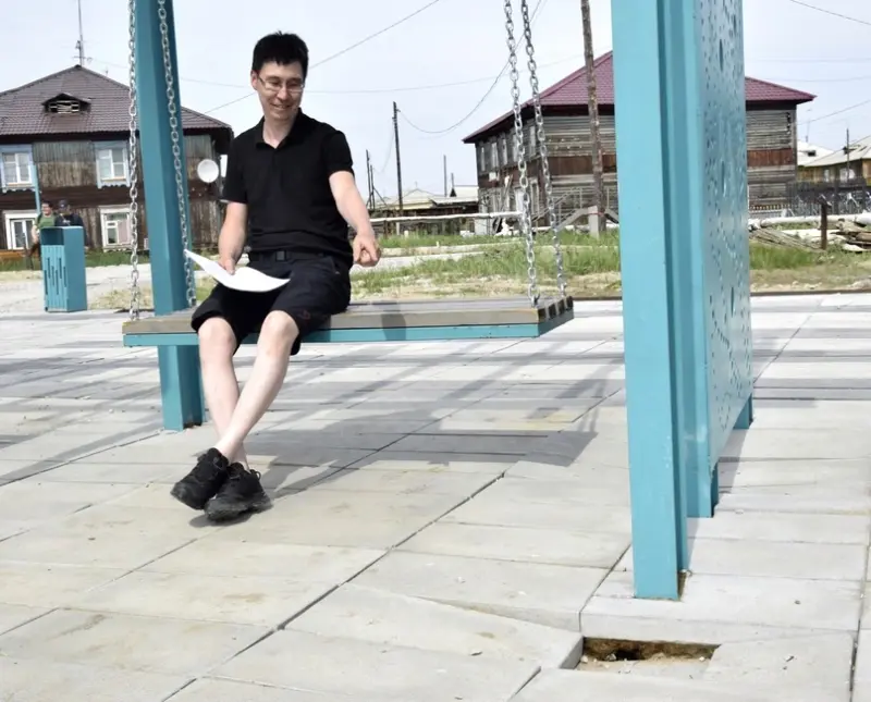 «Залепуха» или современный взгляд на архитектуру? Общественники проверили новые скверы Якутска и пригородов