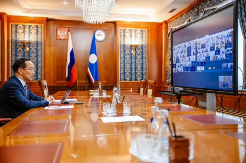 Айсен Николаев поручил пересмотреть подходы к реализации нацпроектов в республике