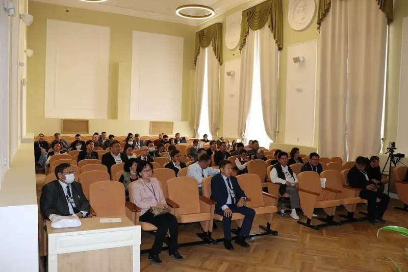 Симпозиум по проблемам прочности и ресурса в условиях низких температур проходит в Якутске