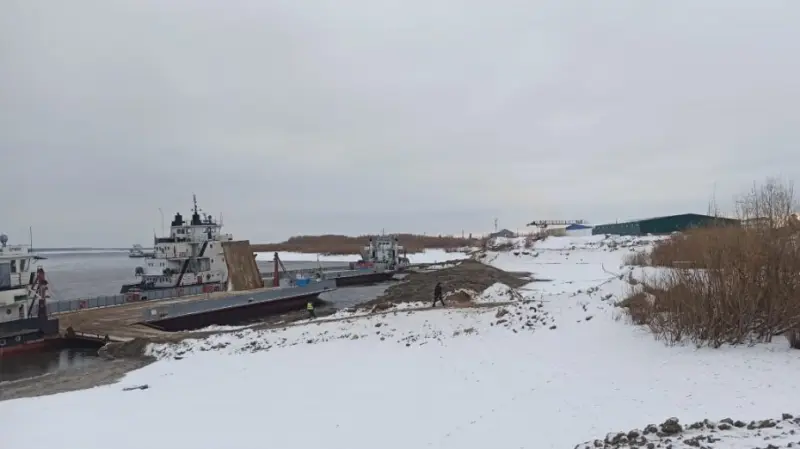 О закрытии паромной переправы "Якутск-Нижний Бестях" в навигацию 2022 года