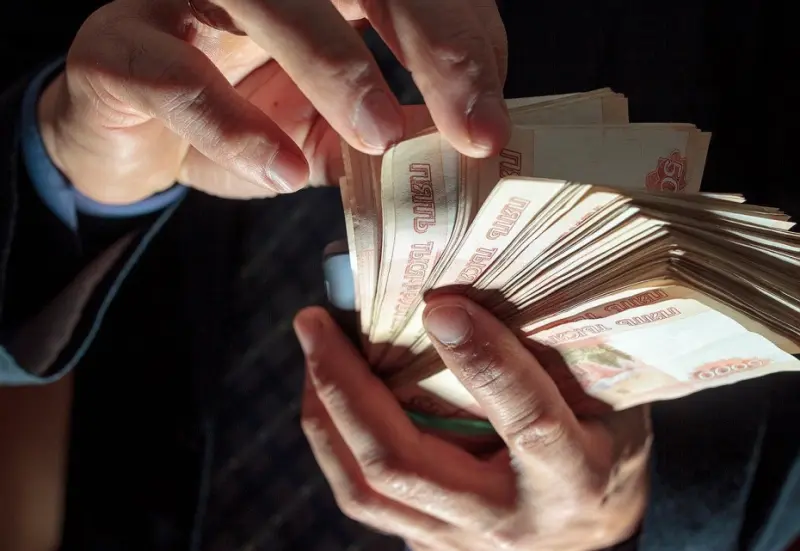 Экс-руководитель дорожного предприятия пытался скрыть от уплаты налогов 19 миллионов рублей