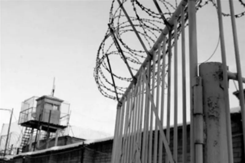 К 12 годам колонии строгого режима приговорен житель Верхоянска за изнасилование несовершеннолетней дочери