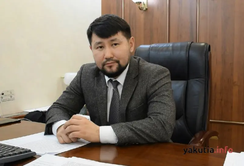 Глава Якутска ответил на критику по слабому вывозу снега