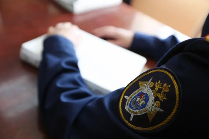 Житель Якутска предстанет перед судом за неоднократное изнасилование родной дочери