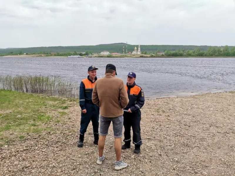 Служба спасения предупреждает: Купаться в несанкционированных местах опасно