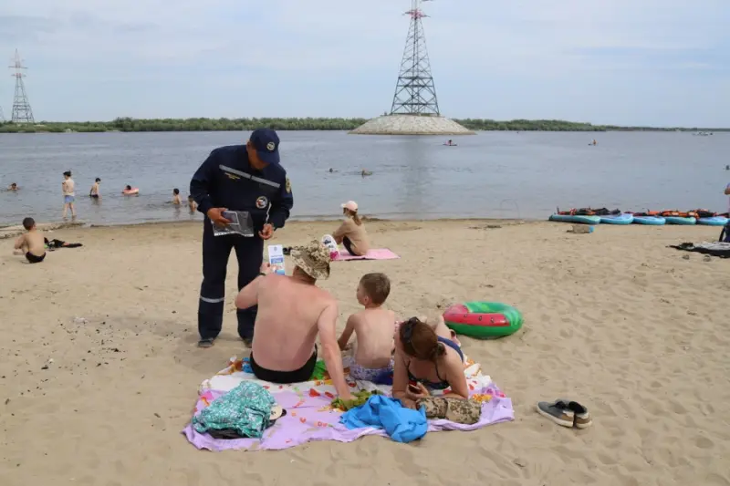 Не отпускайте детей к водоемам без присмотра взрослых