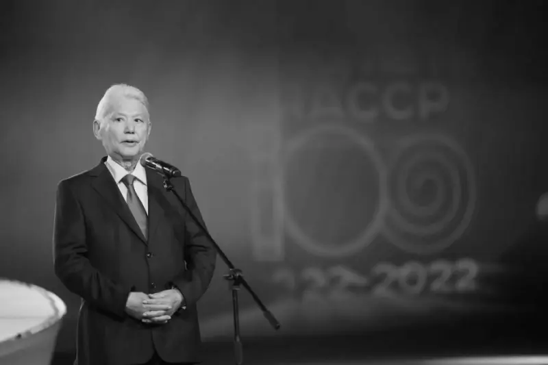 В связи с уходом из жизни Первого Президента Якутии Михаила Ефимовича Николаева в республике объявлен траур