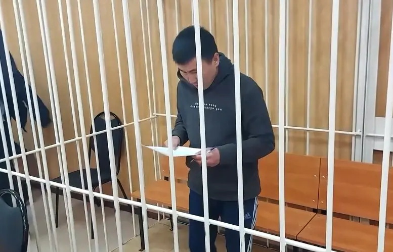 Обвиняемый в убийстве молодого человека у бара в Мирном предстанет перед судом