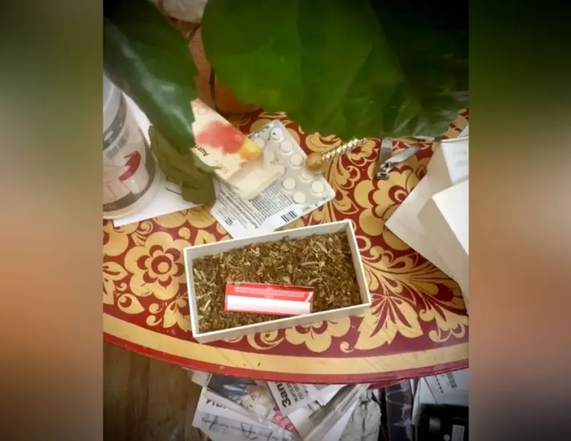 Задержанный мужчина «кому за» оказался любителем марихуаны и гашиша