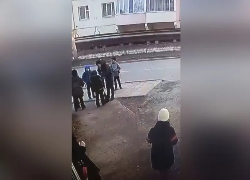 Отмазать не вышло: Бастрыкин поручил возбудить уголовное дело на полицейского применившего силу к ребенку в Якутске