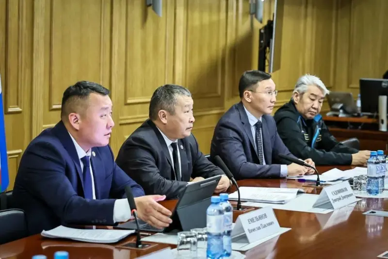 На усиленный режим работы переходят коммунальщики и энергетики Якутии
