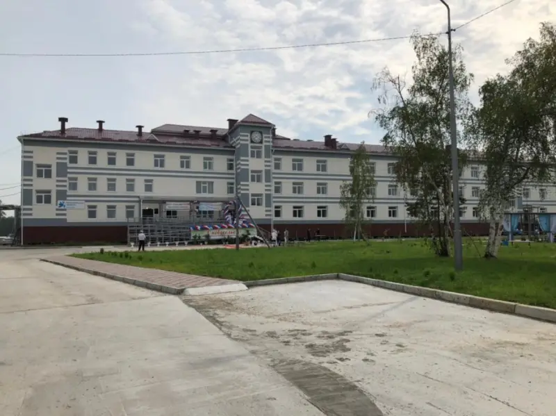 Присваивал деньги и вымогал взятки директор дома престарелых в Вилюйском районе