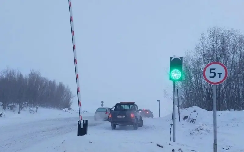 На ледовом зимнике Хатассы — Павловск увеличили грузоподъемность до пяти тонн