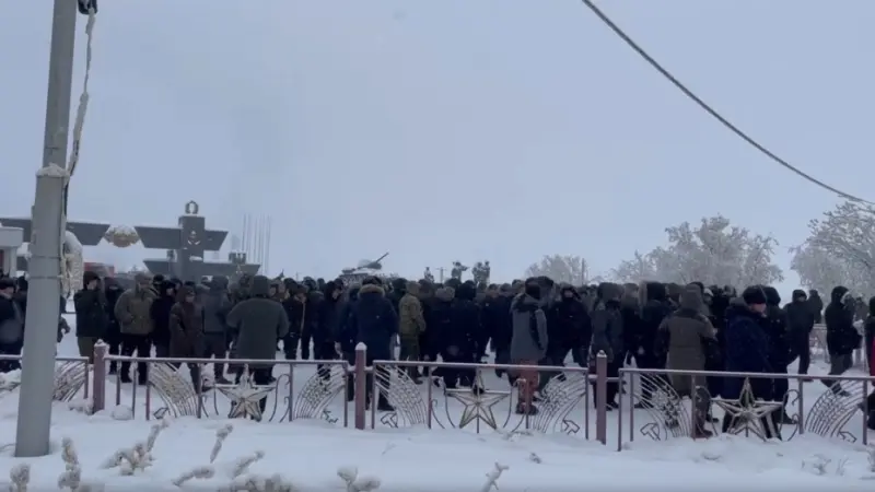 Трое человек помещены под арест, 23 оштрафованы за участие в незаконных митингах в Якутске