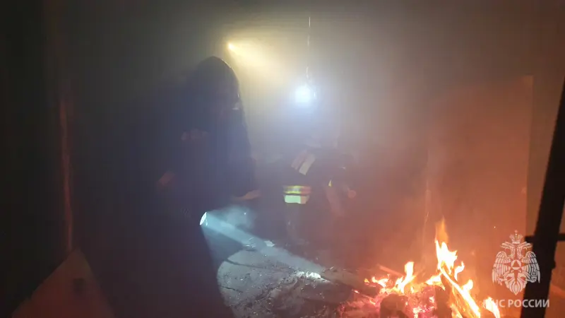 В селе Бестях при пожаре погиб человек